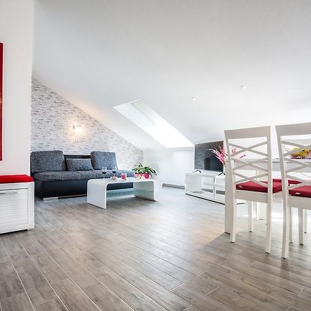 Apartments House Durdica Bol Pokój zdjęcie
