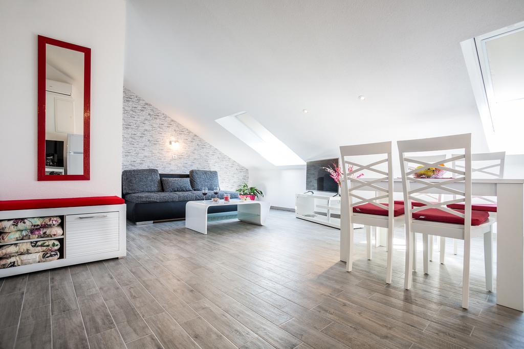 Apartments House Durdica Bol Pokój zdjęcie