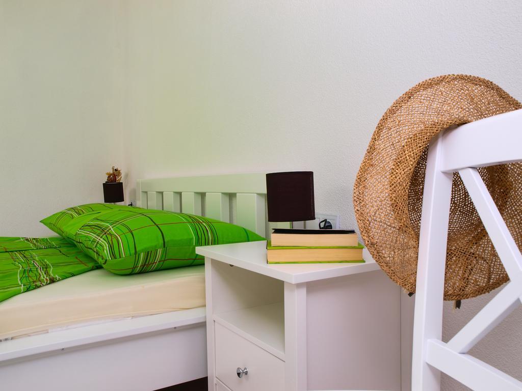 Apartments House Durdica Bol Pokój zdjęcie