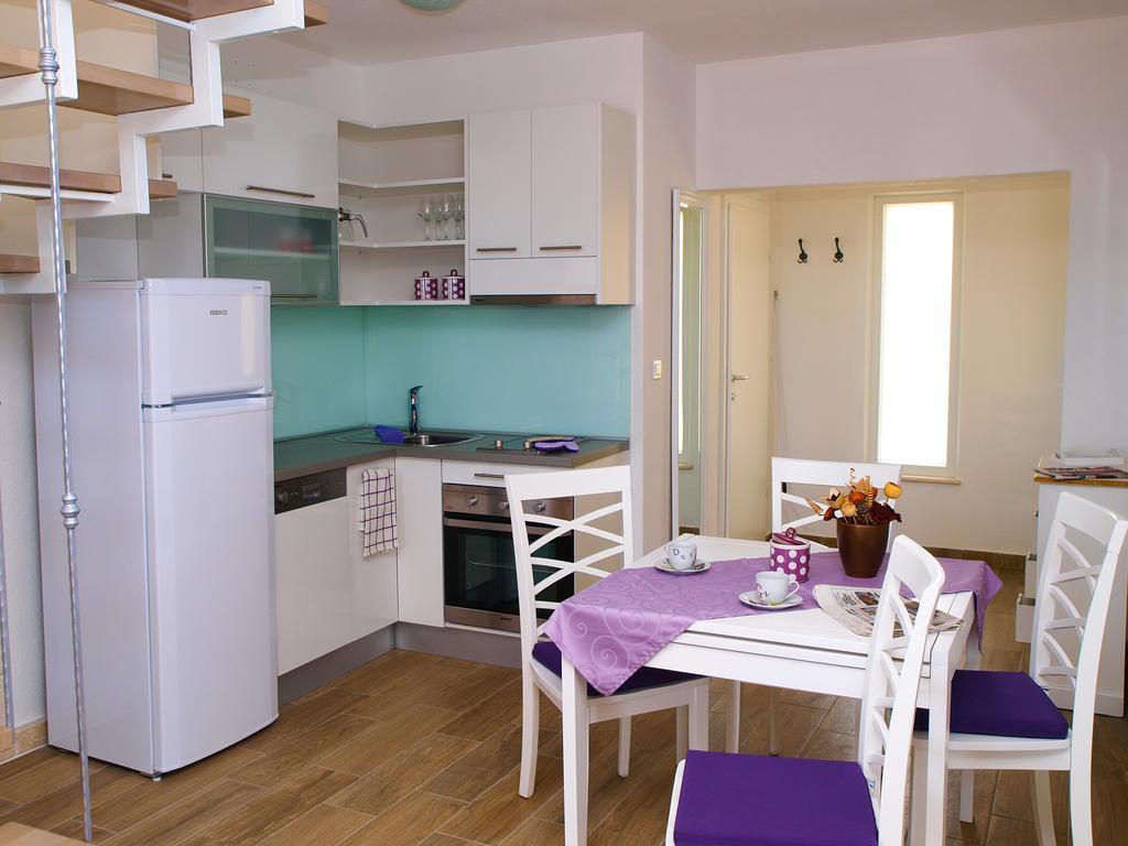 Apartments House Durdica Bol Pokój zdjęcie