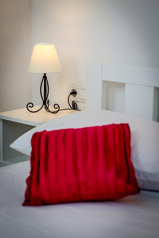 Apartments House Durdica Bol Pokój zdjęcie